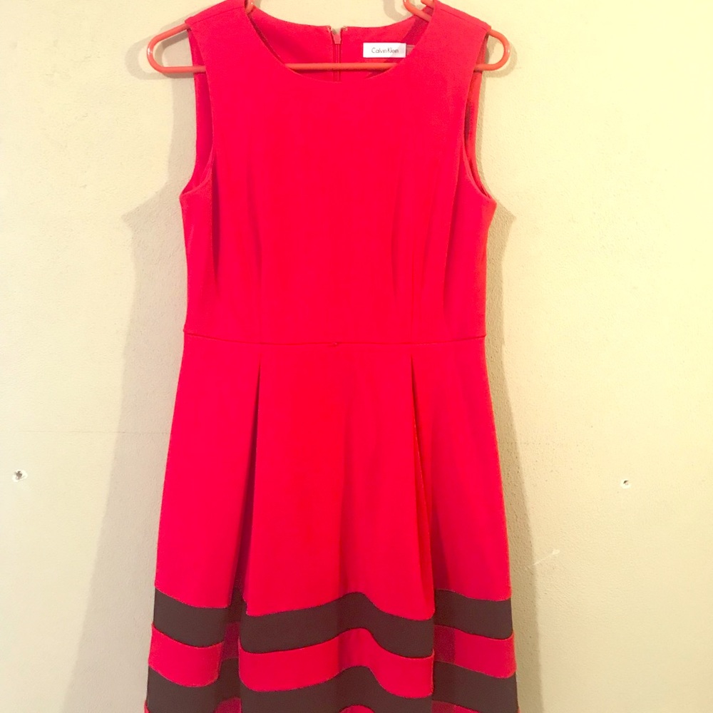 Calvin Klein Classy Red Pleated Dress
